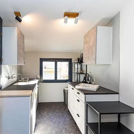 Cozy In Okrug Gornji Apartman Trogir