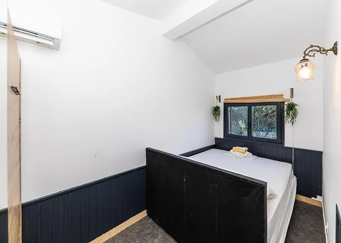 Cozy In Okrug Gornji Apartman Trogir